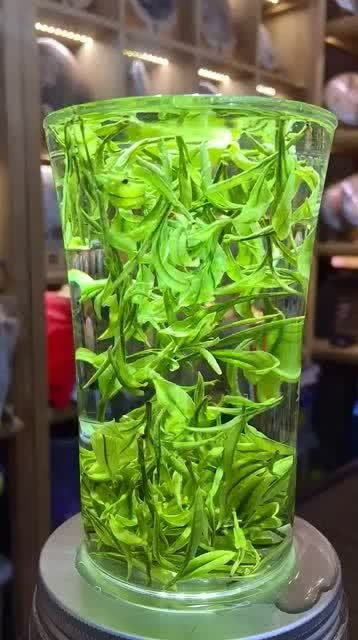 精品绿茶,品上一口,瞬间就能心旷神怡