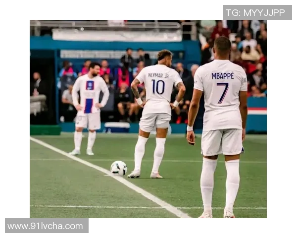 四大足球巨星介绍：梅西、C罗、内马尔与姆巴佩的传奇之路