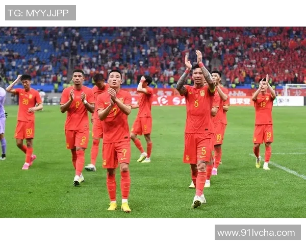 科威特男足球星的辉煌征程与绿茵场上不屈奋斗精神